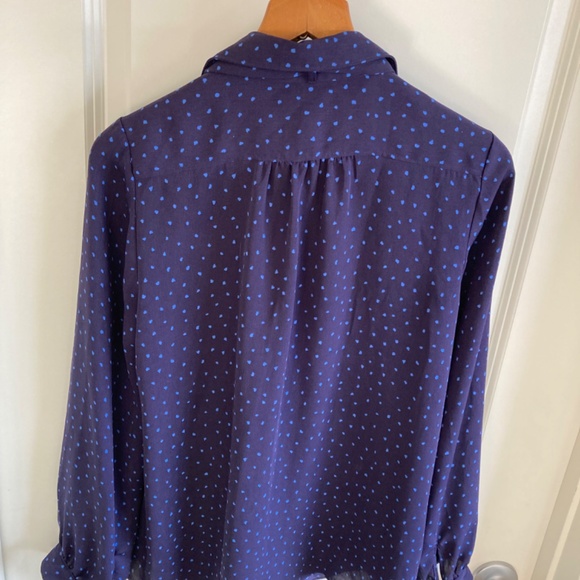 Lands End Ladies button down Blouse with tie Sz 8 EUC - Picture 7 of 7